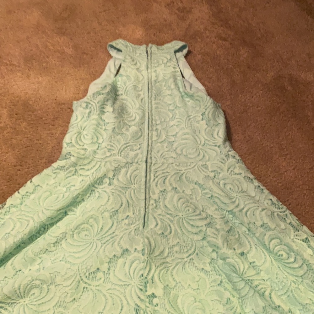 Dress - Picture 4 of 5
